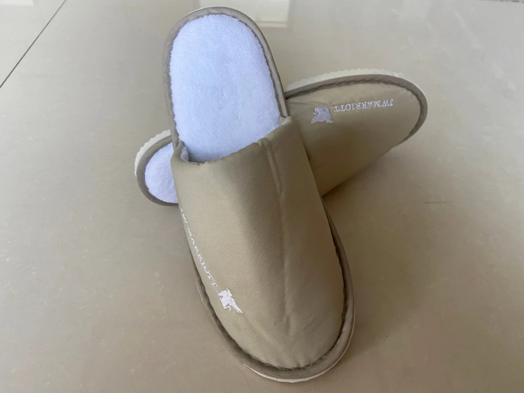 Factory Wholesale Hotel Slippers SPA Velvet Closed Toe Slipper